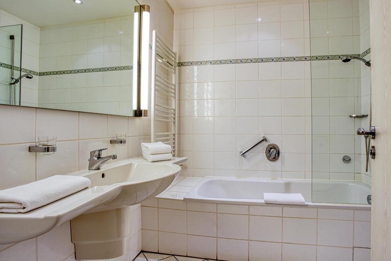 Hotel Kischers 4*